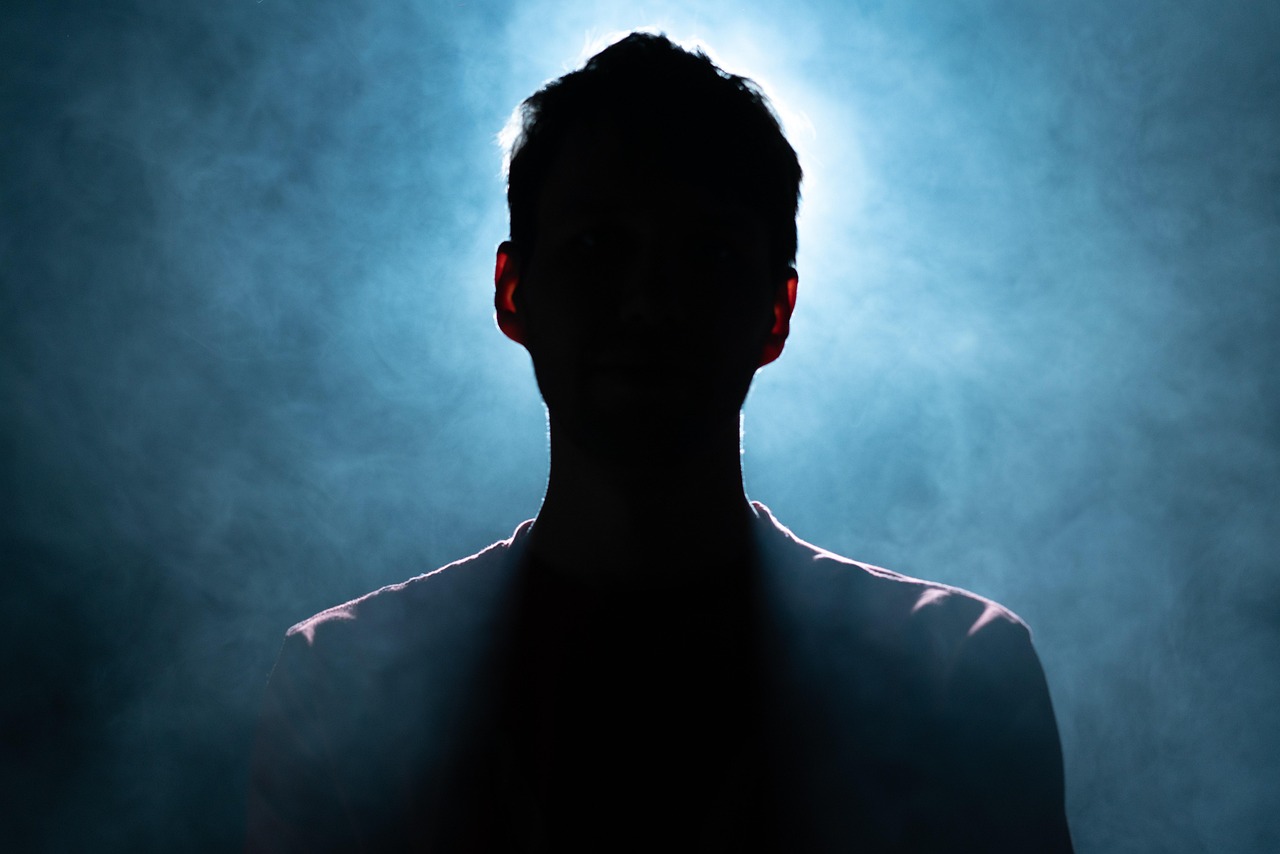 Portrait du maître praticien en hypnose éricksonienne